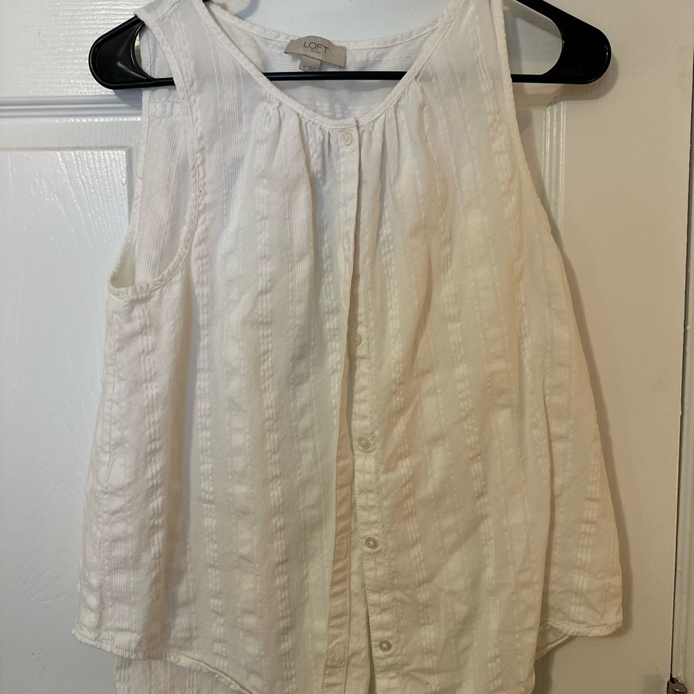 LOFT Women's White Button-Down Blouse - Picture 1 of 3